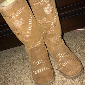 Girls size 13 Juicy Couture boots